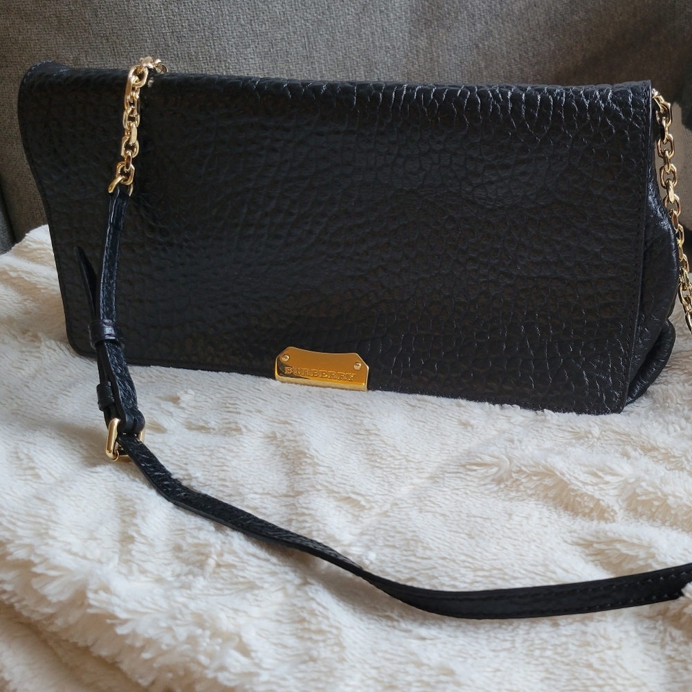Burberry crossbody clutch - calf grain leather